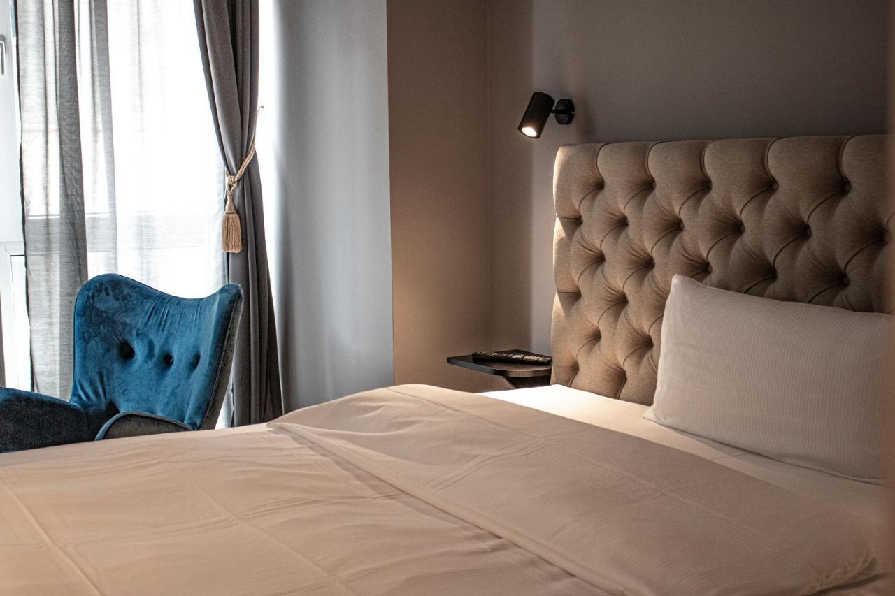 לברקוסן Nikii City Hotel מראה חיצוני תמונה