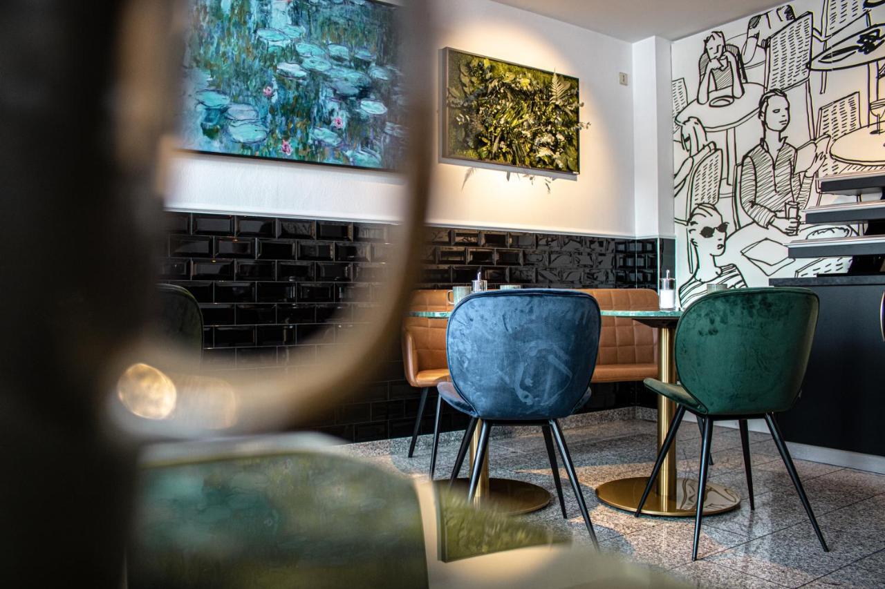 לברקוסן Nikii City Hotel מראה חיצוני תמונה